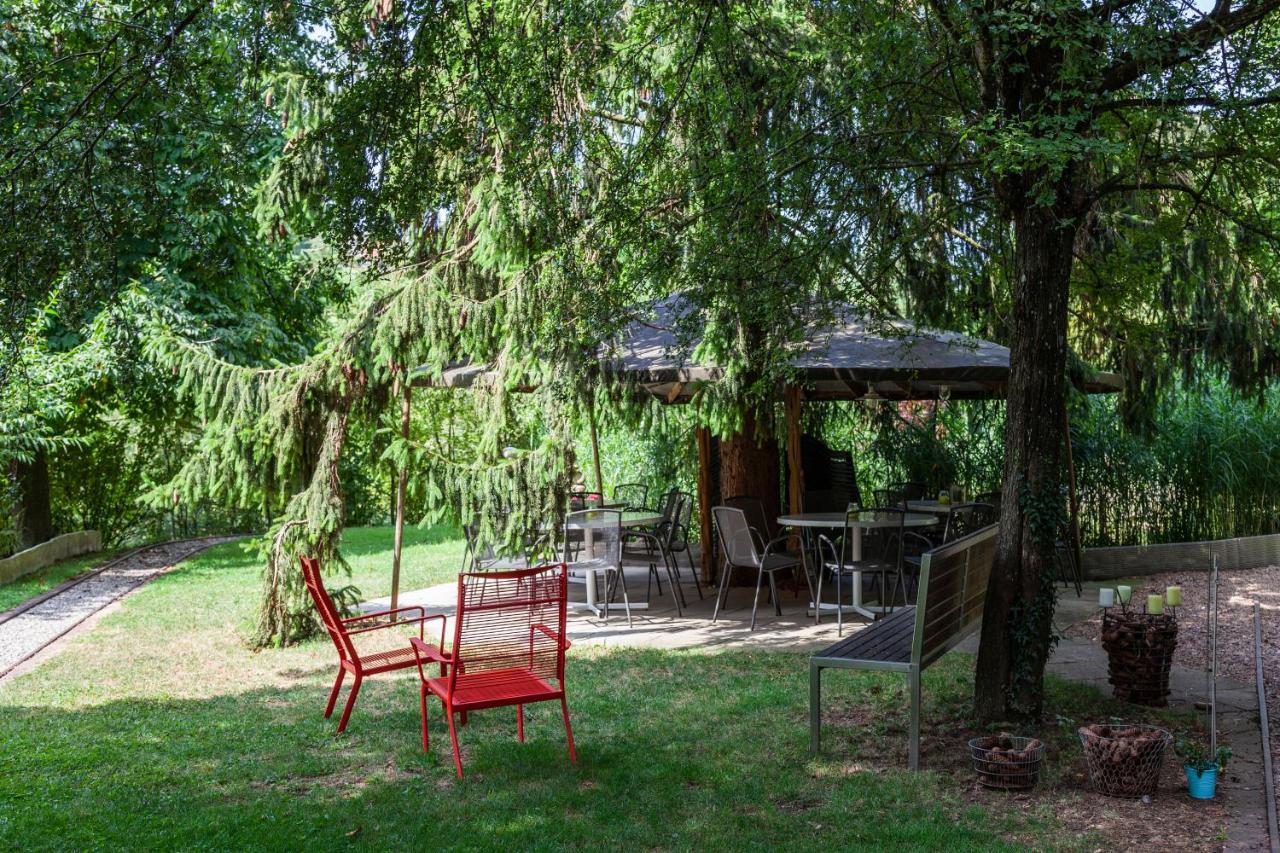 Bergwerksilo Herznach Bagian luar foto